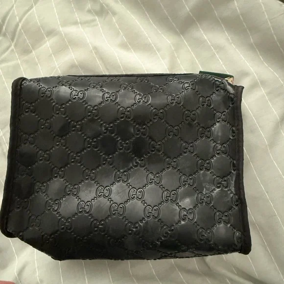 Gucci Black GG Embossed Toiletry Bag - Picture 4 of 6